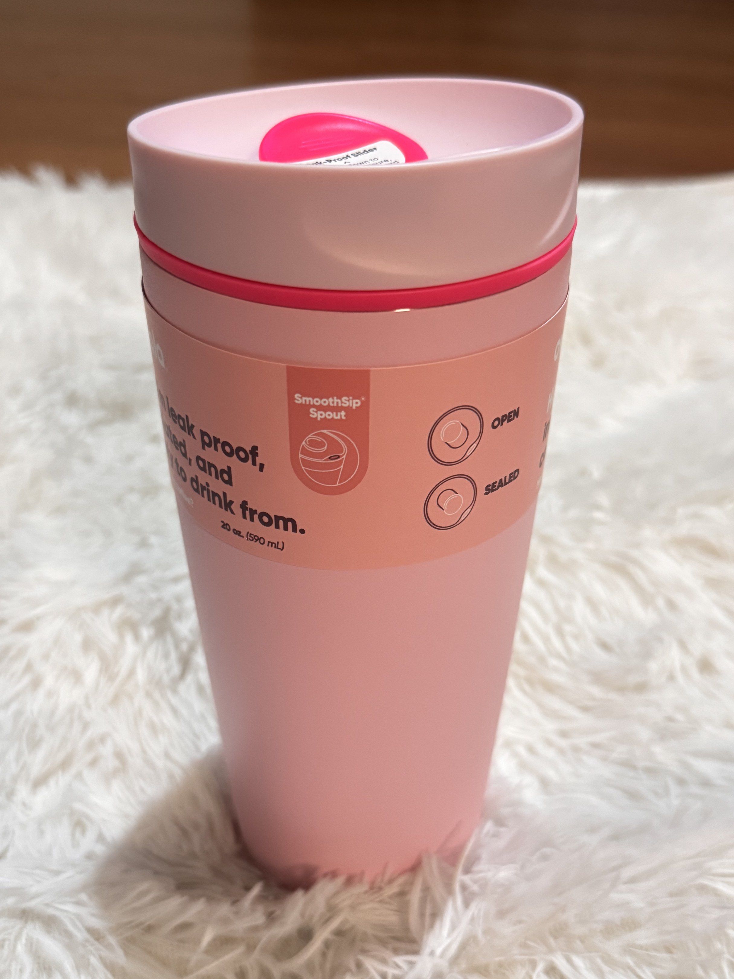 Owala SmoothSip Slider 20 oz (Category: Water Bottles & Tumblers) located in Quezon City. Submitted by sammy.stash (Listing ID 1421017295, Image 3). Description: .