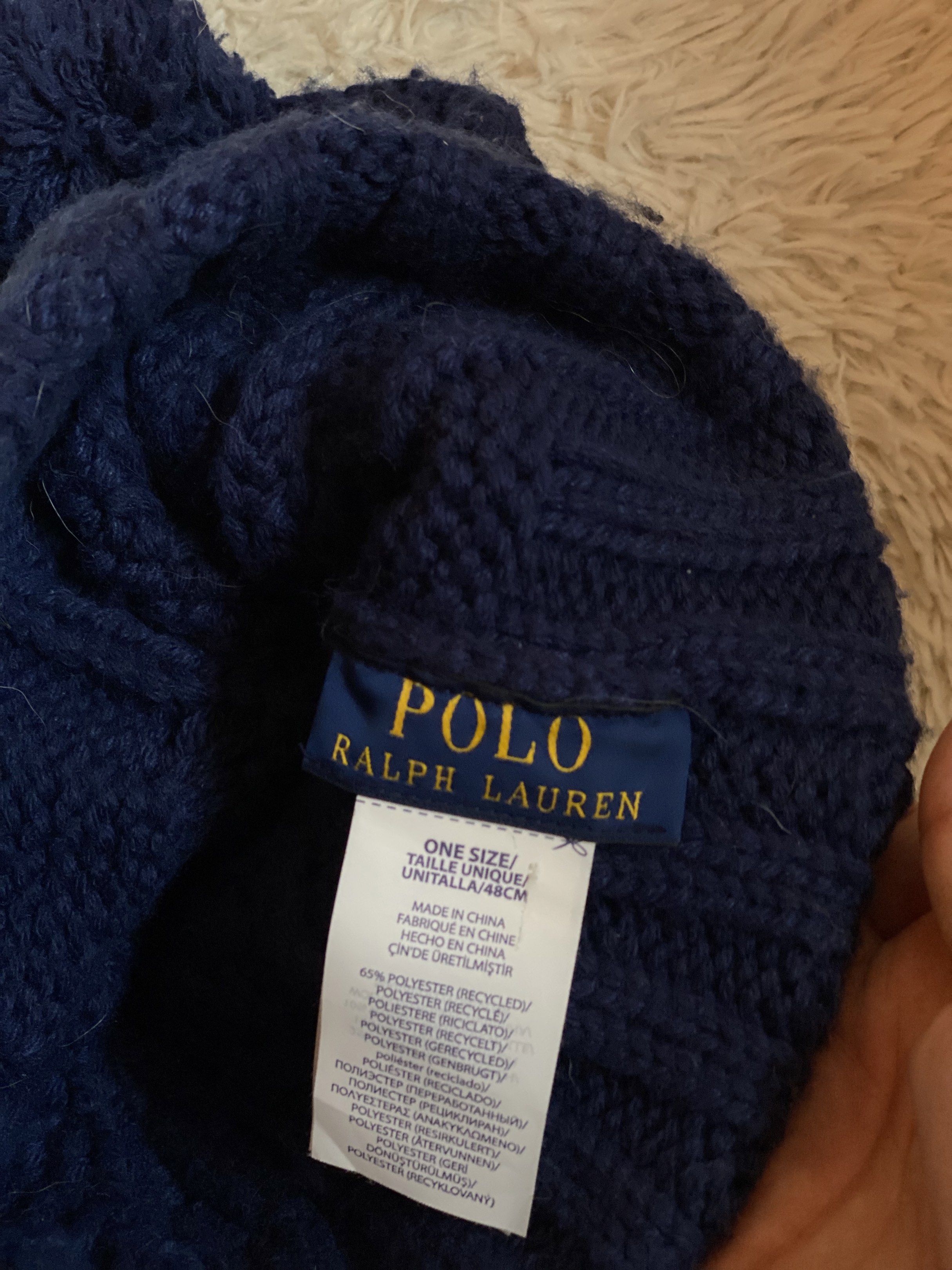Polo Ralph Lauren Cable Knit Beanie (Category: Hats & Beanies) located in Cabuyao City. Submitted by getvintage (Listing ID 1420942225, Image 2). Description: One size from Japan Unisex.