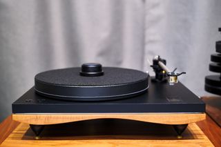 Demo/Preowned Units Collection item 1