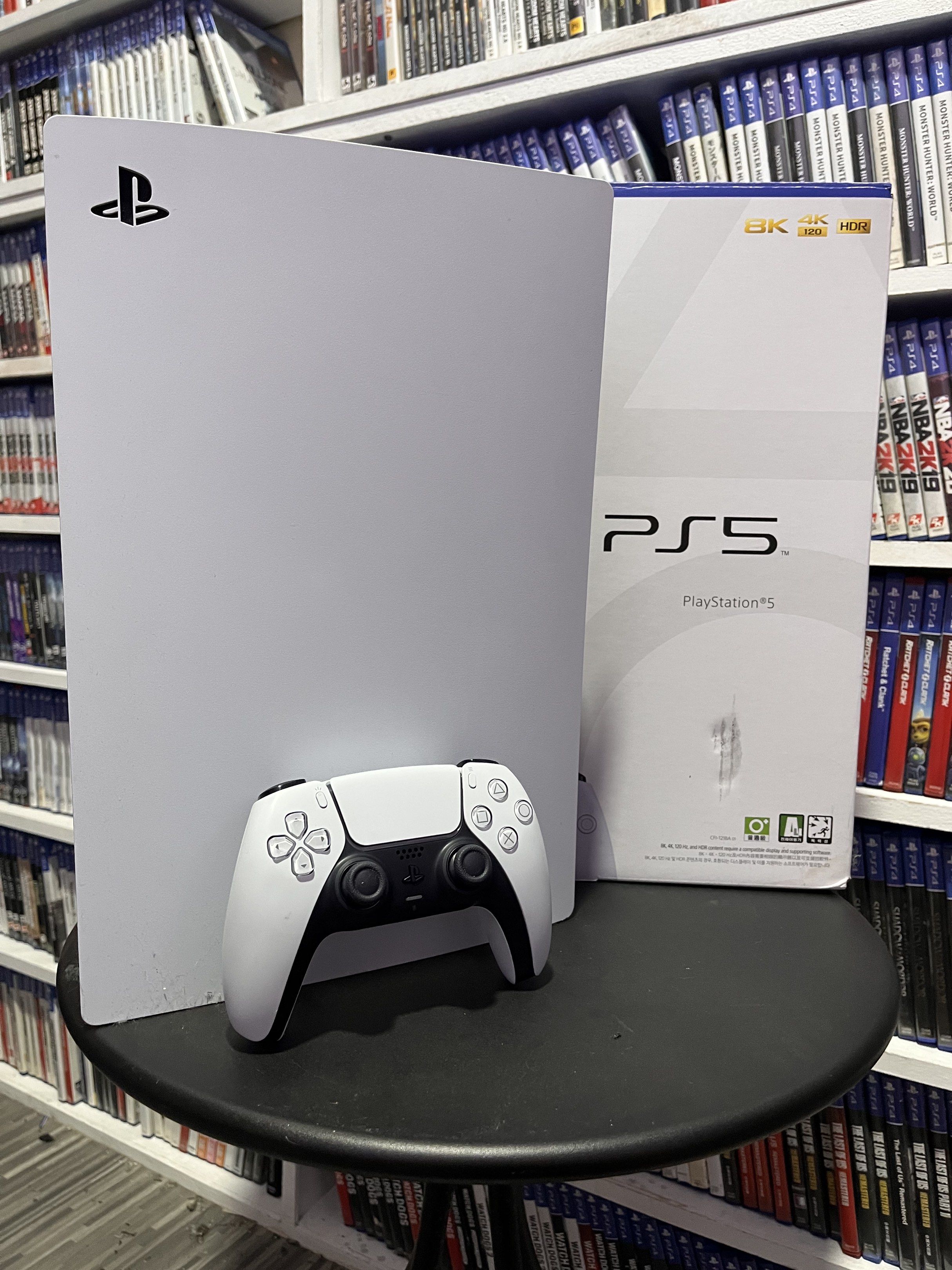 PS5 Fat Disc Edition (Complete) (Category: PlayStation) located in Manila. Submitted by 828gamingphmnl (Listing ID 1420986280, Image 1). Description: 🎮 PS5 CONSOLES - used, pre owned, no issues - no games, games are sold separately Inclusions: - PS5 Console - 1x Dualsense Controller - 1x Power cable - 1x HDMI cable - 1x USB cable P17,499 - PS5 Fat Disc Edition (no box) P17,999 - PS5 Fat Disc Edition (w/ box) P21,499 - PS5 Slim Disc Edition (no b