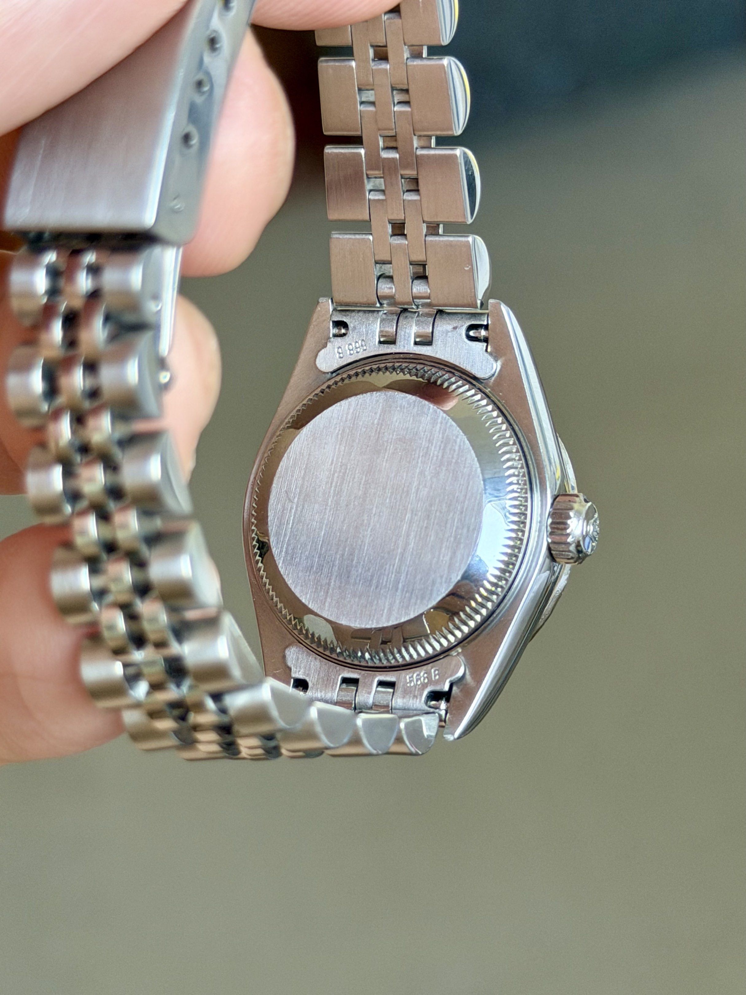 Rolex Datejust 26mm Diamond Bezel 2002 (Category: Luxury Watches) located in Caloocan City. Submitted by javier.panlilio-10786 (Listing ID 1420961120, Image 3). Description: ₱270,000 Ref. 69174 Black Dial After Market Diamond Bezel Mint Condition 26mm 2002 Full Set: Box, Papers, Manual, Hangtag 📍Meet ups: Alabang, Makati, BGC 📱09178810491 .