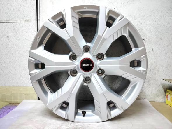 SPORT Rim 4X4 ISUZU ORI 18