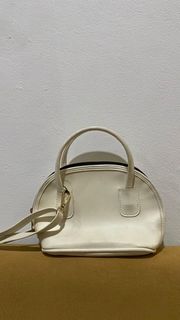 (Kategori: ) berada di . Dikirim oleh oktabelaaa (ID iklan 1421097942, Gambar 1). Deskripsi: .