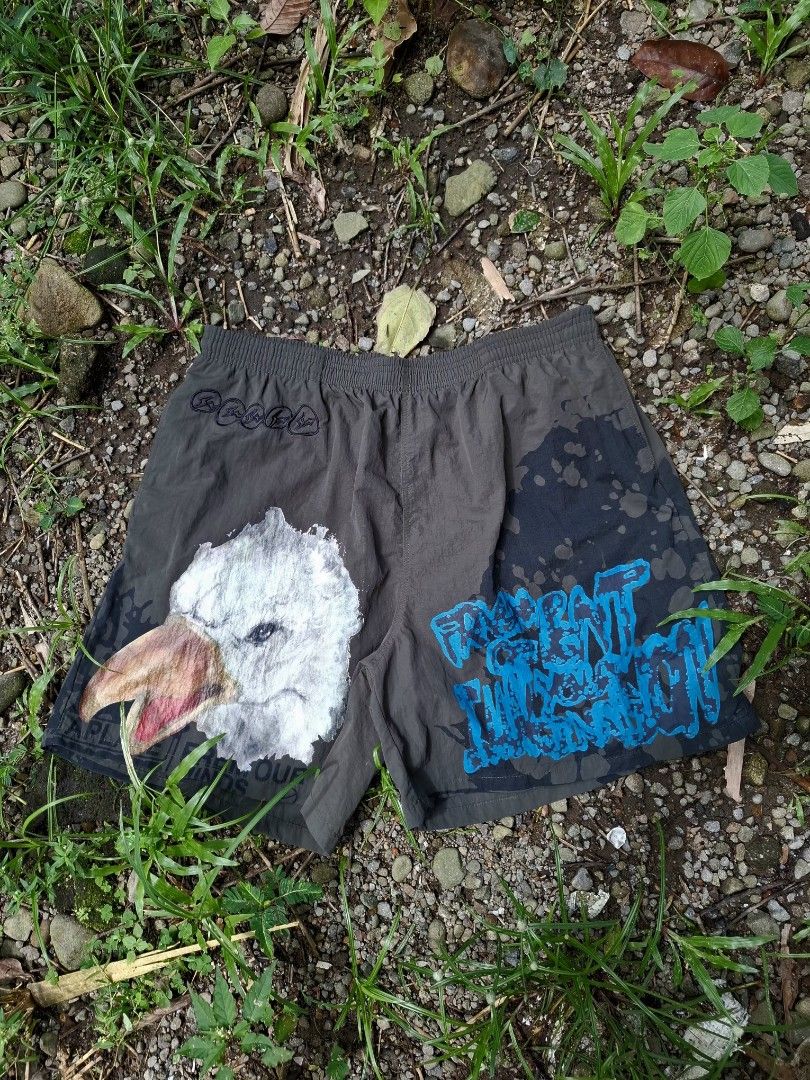 Travis Scott Cactus Jack For Fragment Imagination Shorts Olive (Category: Shorts) located in Victorias. Submitted by doc_keith (Listing ID 1420983321, Image 1). Description: Travis Scott Cactus Jack For Fragment Imagination Shorts Olive 🌵 Size: XL (17.5-19x17) Condition: Prestine 🔥 Color rate: 10/10 Issue: ✖️✖️✖️ 3000 shipped Negros Occidental.