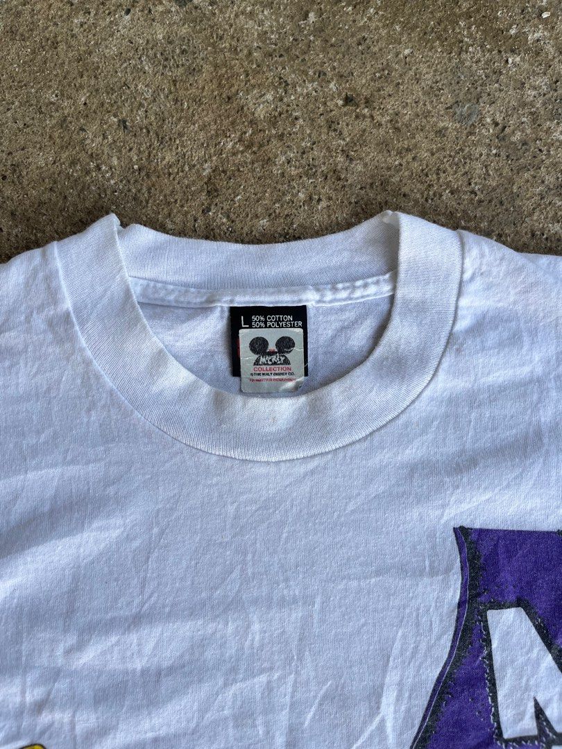 Vintage Mickey Mouse Shirt (Category: Tshirts & Polo Shirts ) located in Cavite. Submitted by delrosario48754 (Listing ID 1420973936, Image 2). Description: Vintage Mickey Mouse Shirt (single stitch all the way) Size: L (W: 20 x L: 28.5) Good Condition Need wash only.