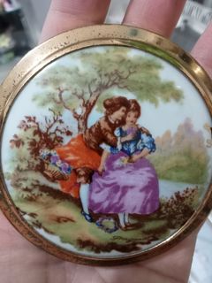 (Category: ) located in . Submitted by classyaffordabest (Listing ID 1421094804, Image 1). Description: .