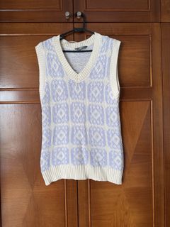 (Category: ) located in . Submitted by secondhandtreasuressg (Listing ID 1421027546, Image 1). Description: .