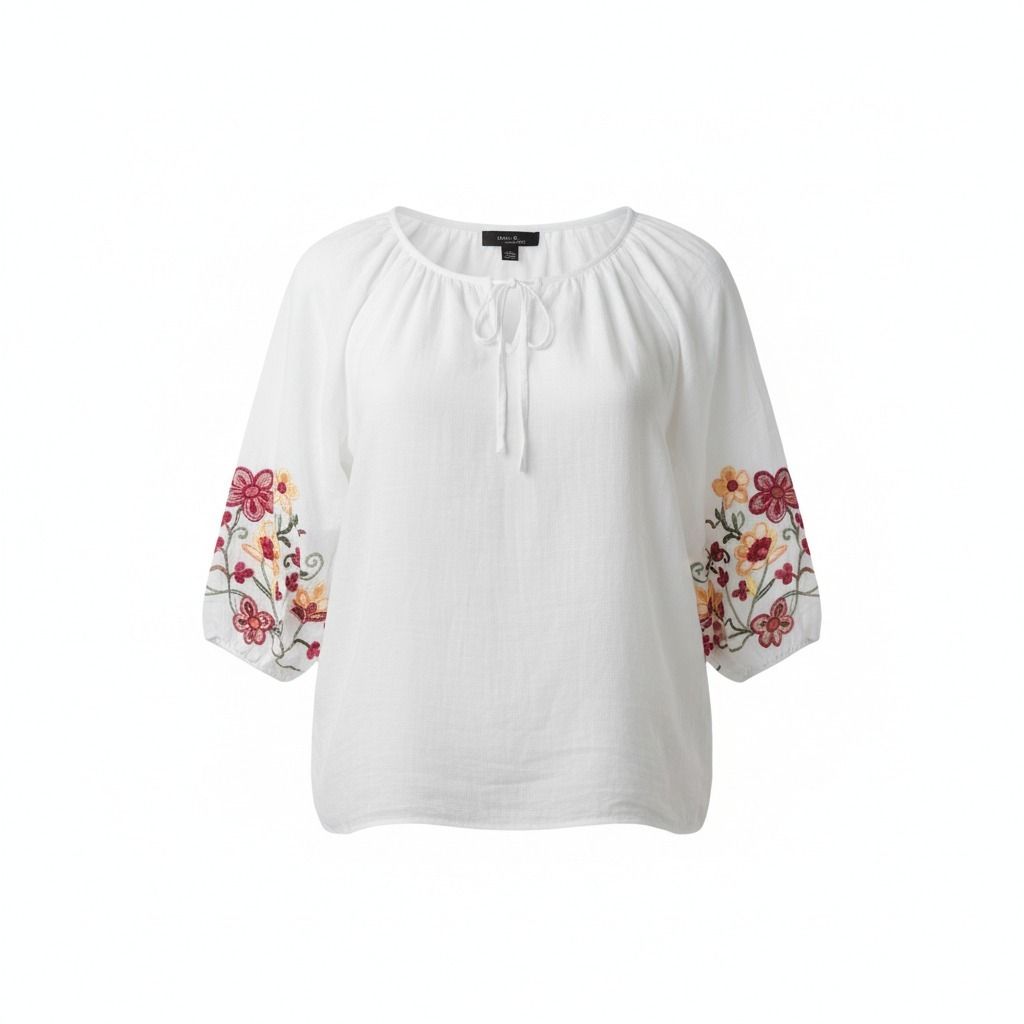 White embroidered floral blouse loose large (Category: Blouses) located in Taguig. Submitted by gingerrcat (Listing ID 1420969980, Image 1). Description: - first pic is reference - naka indicate na sa pics yung measurements BEFORE INQUIRING — PLEASE READ‼️ 🏷️ Last price posted. No replies to low offers. 🚫 No extra pics. If it’s posted, it’s available — no need to ask! 👀 Seeners & lowballers = blocked. 📍 Location: Cembo, Taguig / Makati 📏 Mea