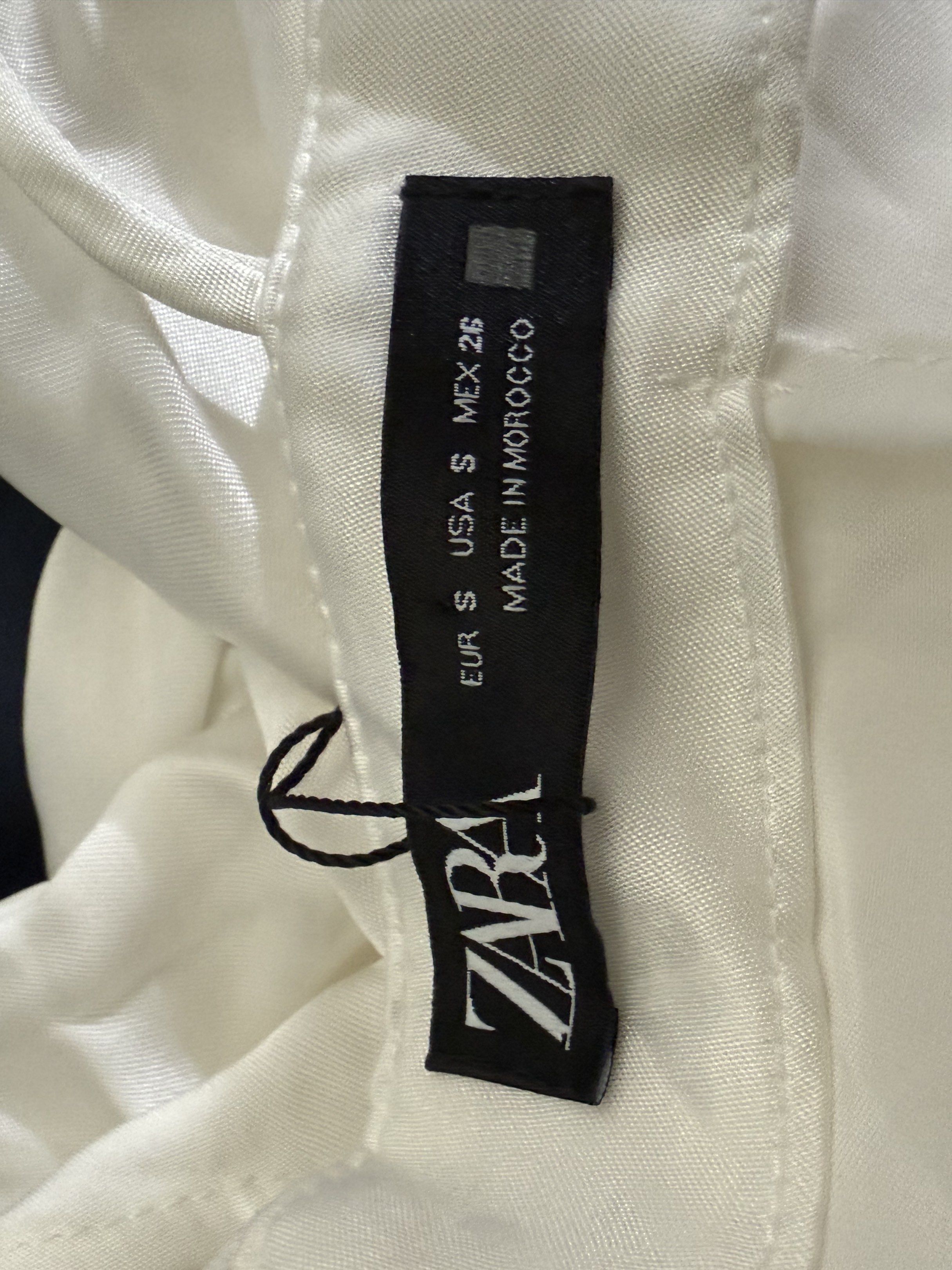 Zara Chain Strap Stain Effect Dress (Category: Dresses) located in Cebu City. Submitted by closetandcosmetics (Listing ID 1421091744, Image 3). Description: preloved zara white satin dress. worn only once. it's super nice in person, just a little big on me :)) .