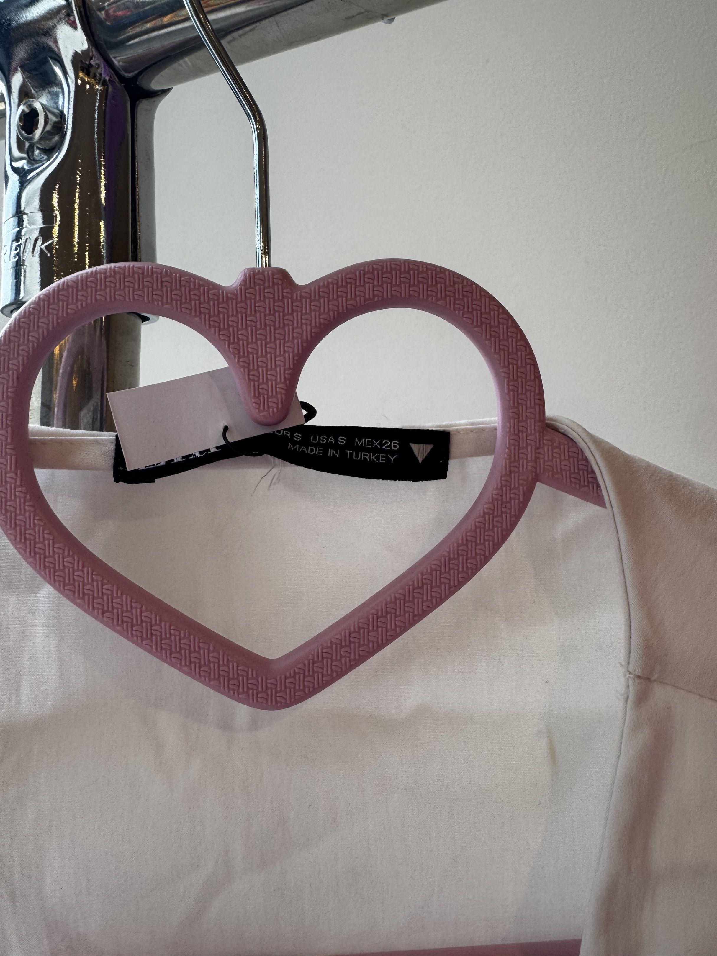 Zara Cut-Out Dress (Category: Dresses) located in Quezon City. Submitted by sweetlyluxe (Listing ID 1421004548, Image 3). Description: - White dress - with flaw see pic - Cut-out design - Tie detail at waist - Size S - Made in Turkey.