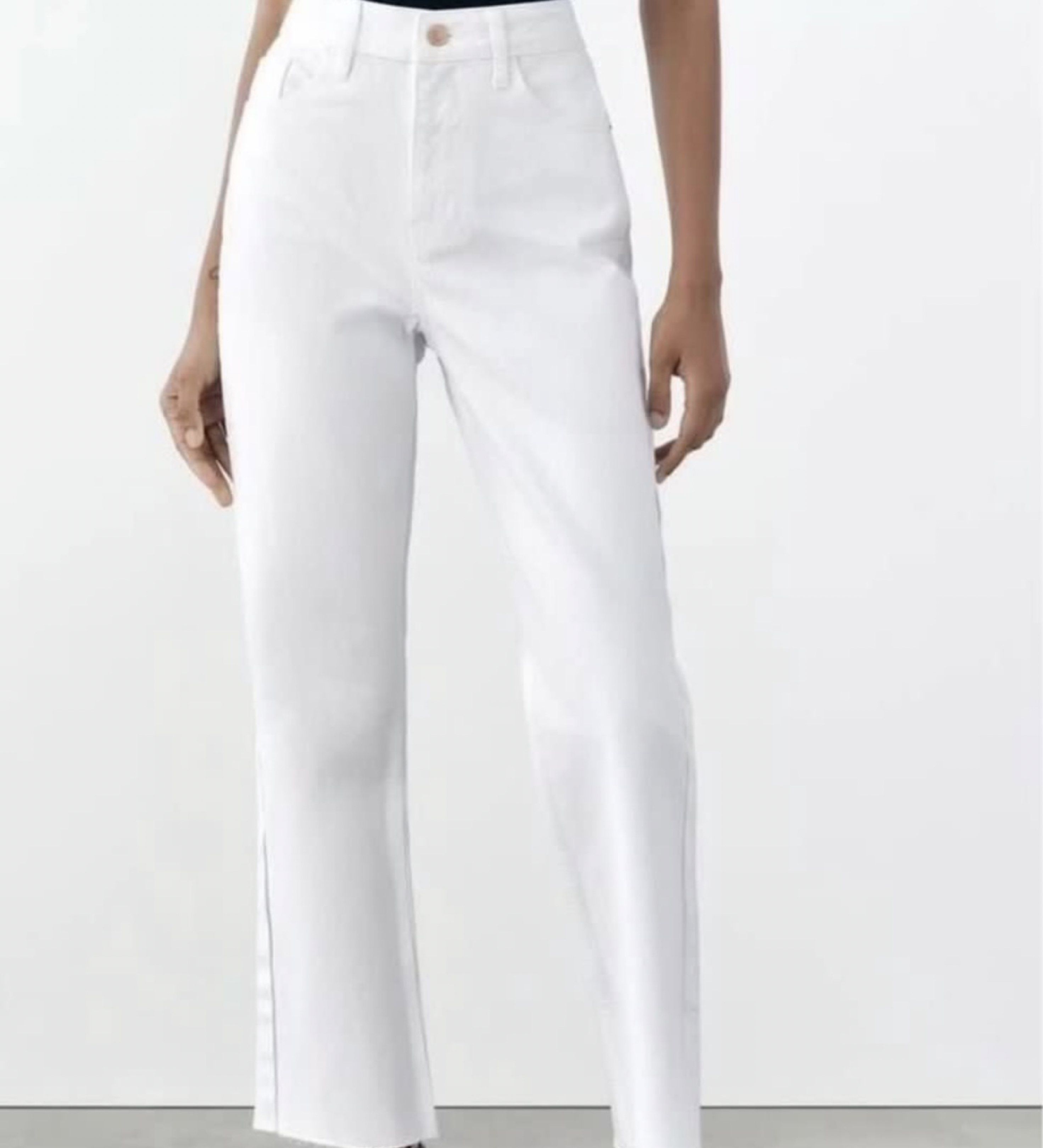 Zara straight leg jeans (Category: Jeans) located in Davao. Submitted by audstuff (Listing ID 1420948282, Image 1). Description: AUTHENTIC ZARA Brandnew but removed tags Straight leg rigid jeans No when worn Its big on me :(.