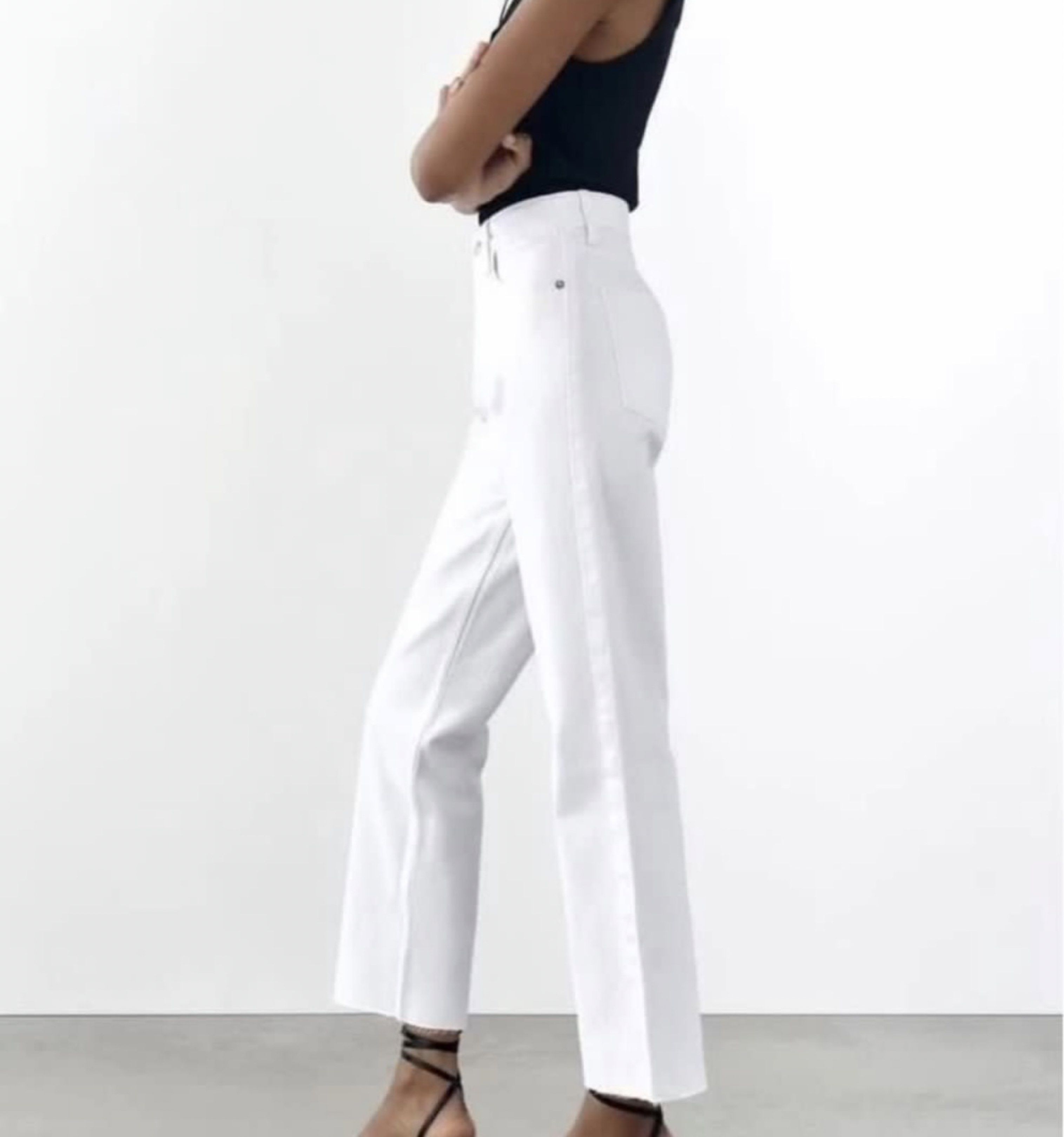 Zara straight leg jeans (Category: Jeans) located in Davao. Submitted by audstuff (Listing ID 1420948282, Image 2). Description: AUTHENTIC ZARA Brandnew but removed tags Straight leg rigid jeans No when worn Its big on me :(.