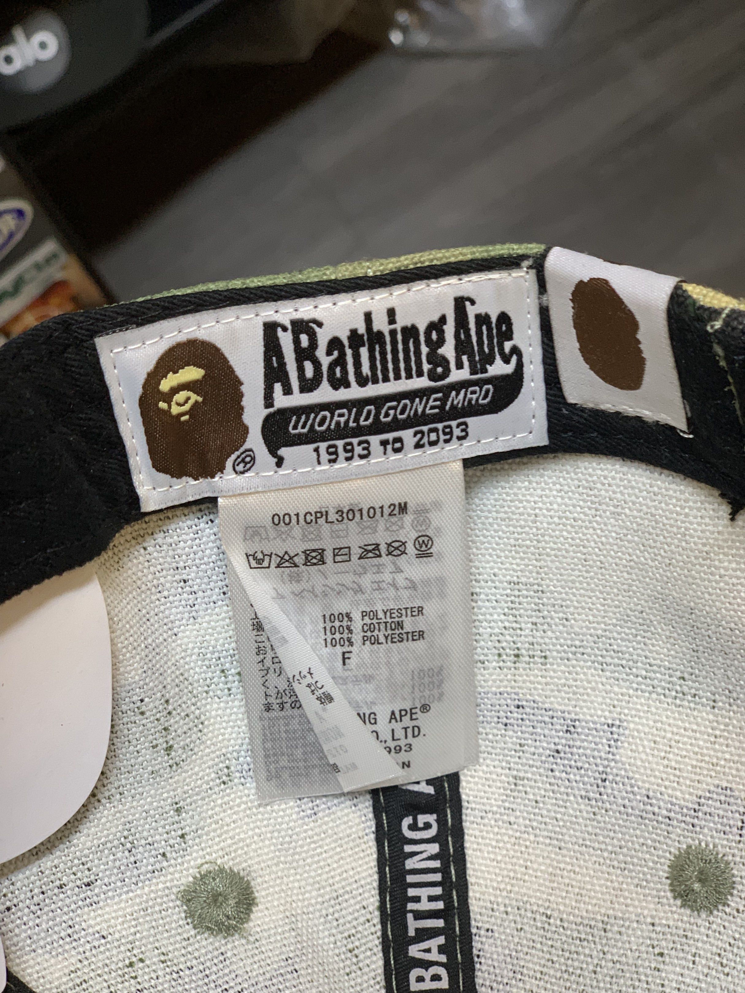 A BATHING APE (BAPE) CAP (Category: Strollers) located in Manila. Submitted by scarlett_hope (Listing ID 1421243134, Image 3). Description: 1 SIZE FITS ALL CONDITION: BNEW MOP: GCASH COURIER: J&T OR LALAMOVE.