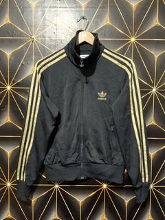 (Category: ) located in . Submitted by ShukGarments (Listing ID 1421208381, Image 1). Description: .