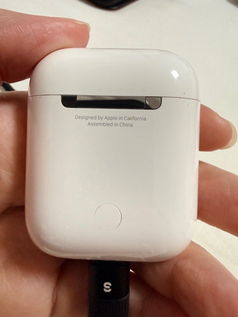 Apple AirPods 265561378135299114