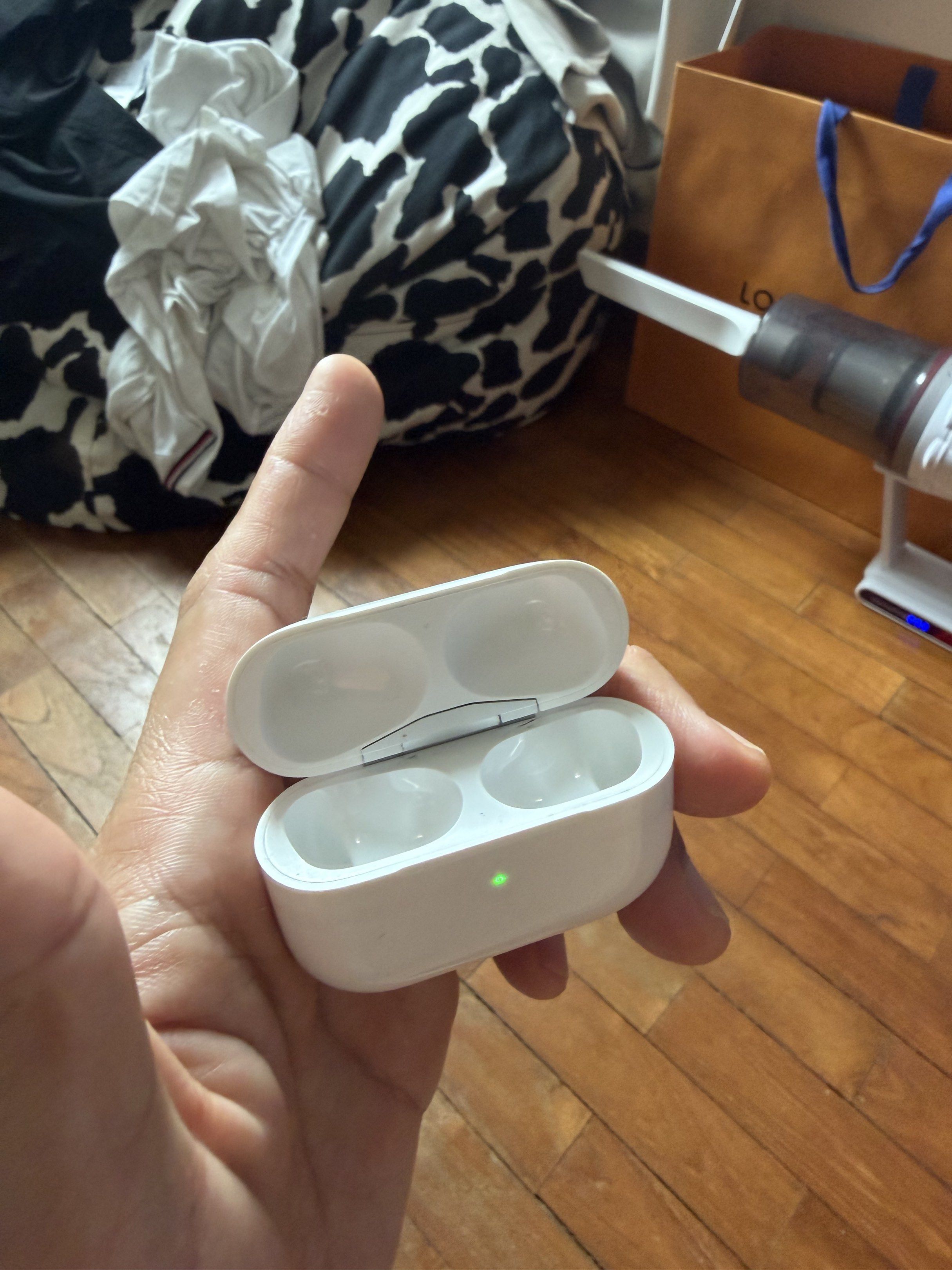 Apple AirPods Pro65561368640642113