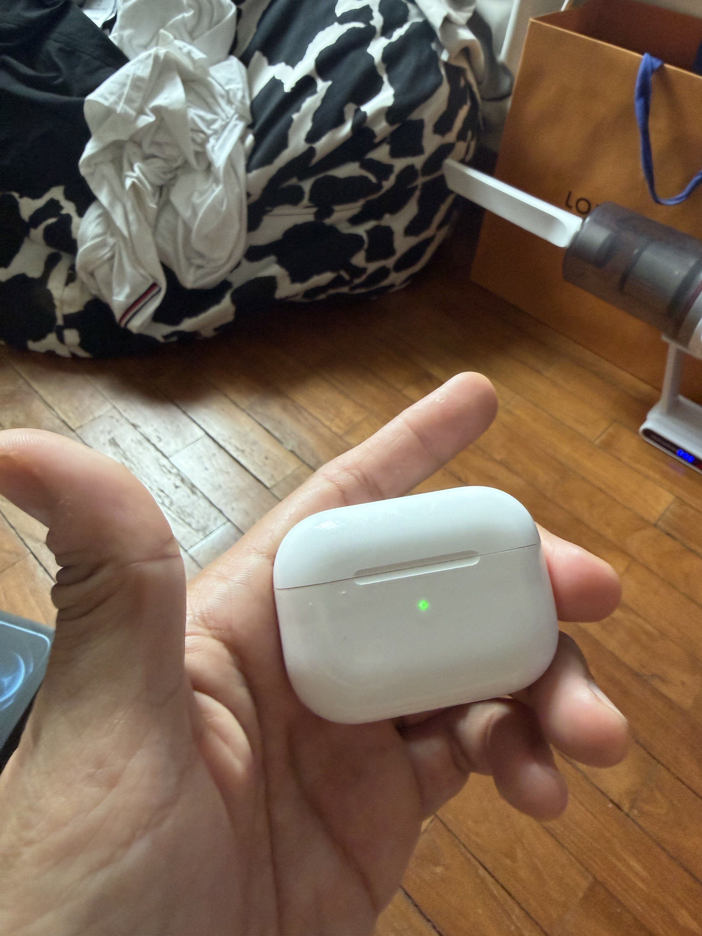 Apple AirPods Pro65561368640642114