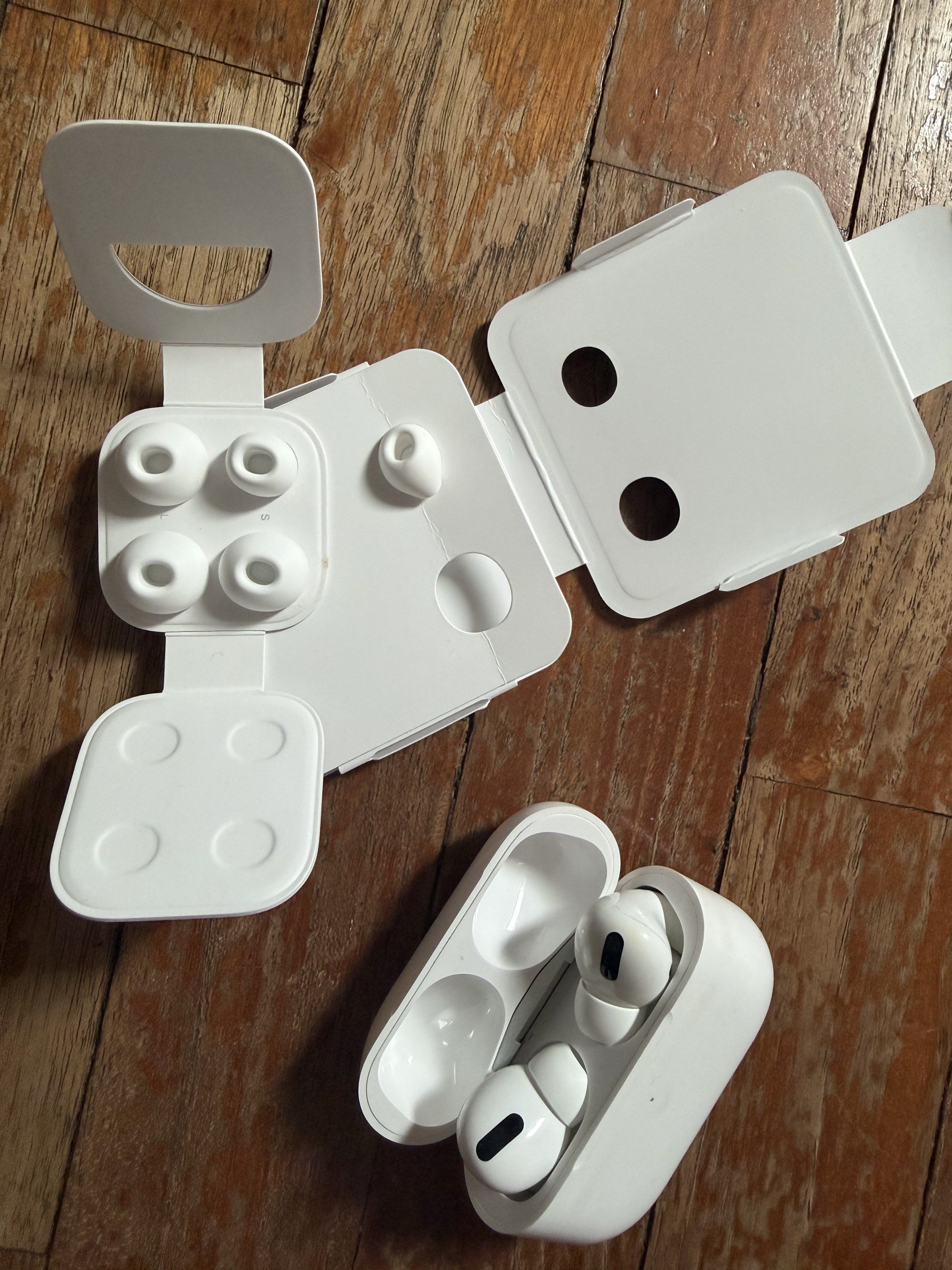 Apple AirPods Pro65561368640642116
