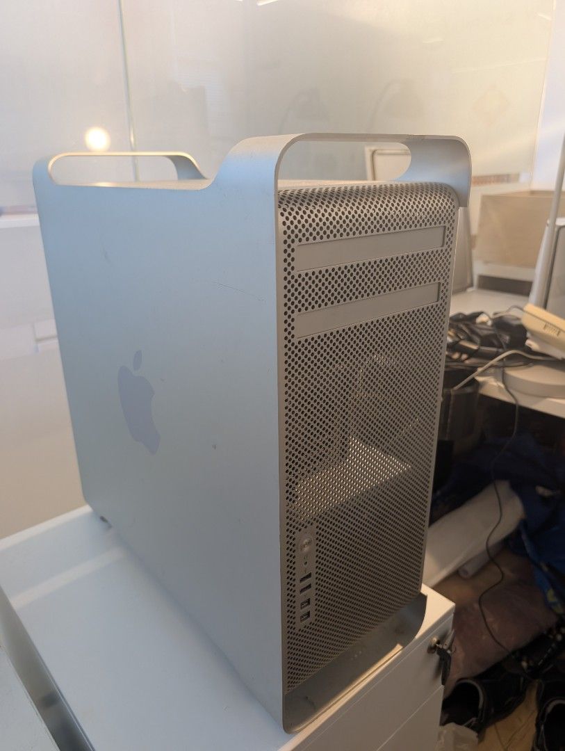 Apple Mac Pro Tower65605183489667110