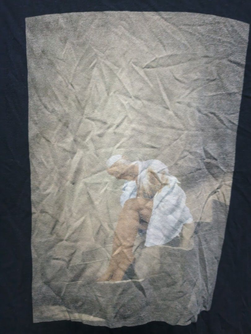 Ariana Grande (Category: Tshirts & Polo Shirts ) located in Mabalacat. Submitted by thriftThings (Listing ID 1421120476, Image 2). Description: Ariana Grande Size: Medium Very Good Conditon No issue.