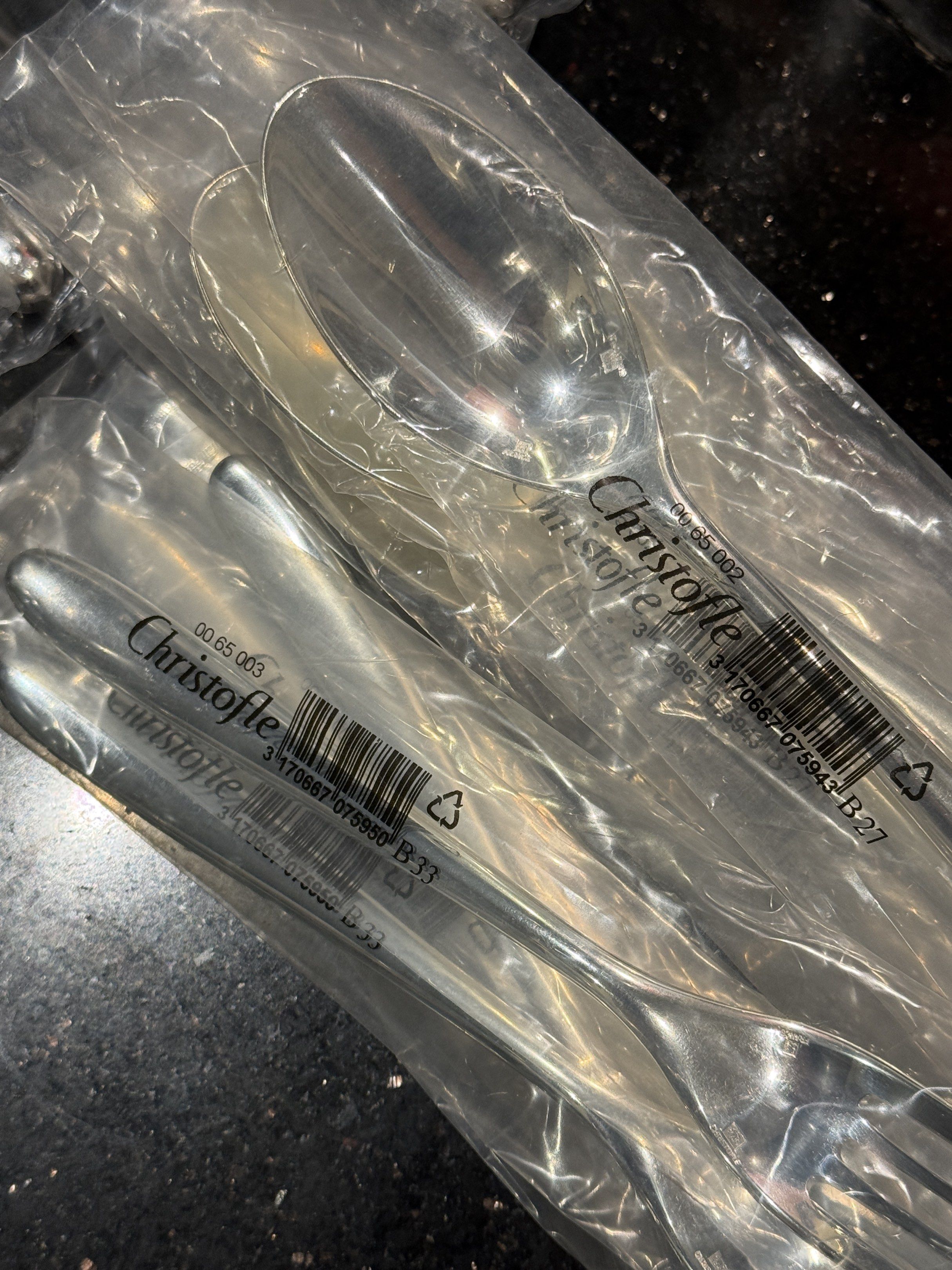 Authentic Brand New 26 Piece Christofle Paris Silverware Set (Category: Dinnerware & Cutlery) located in Makati City. Submitted by awoft17 (Listing ID 1421239433, Image 2). Description: Brand New Authentic 24 Piece Christofle Paris Mood Silverware Set from France Unused and untouched still, in it’s original packaging. One spoon and one fork were taken out of the package a while back to inspect. But so far there are no other issues. The whole set 
