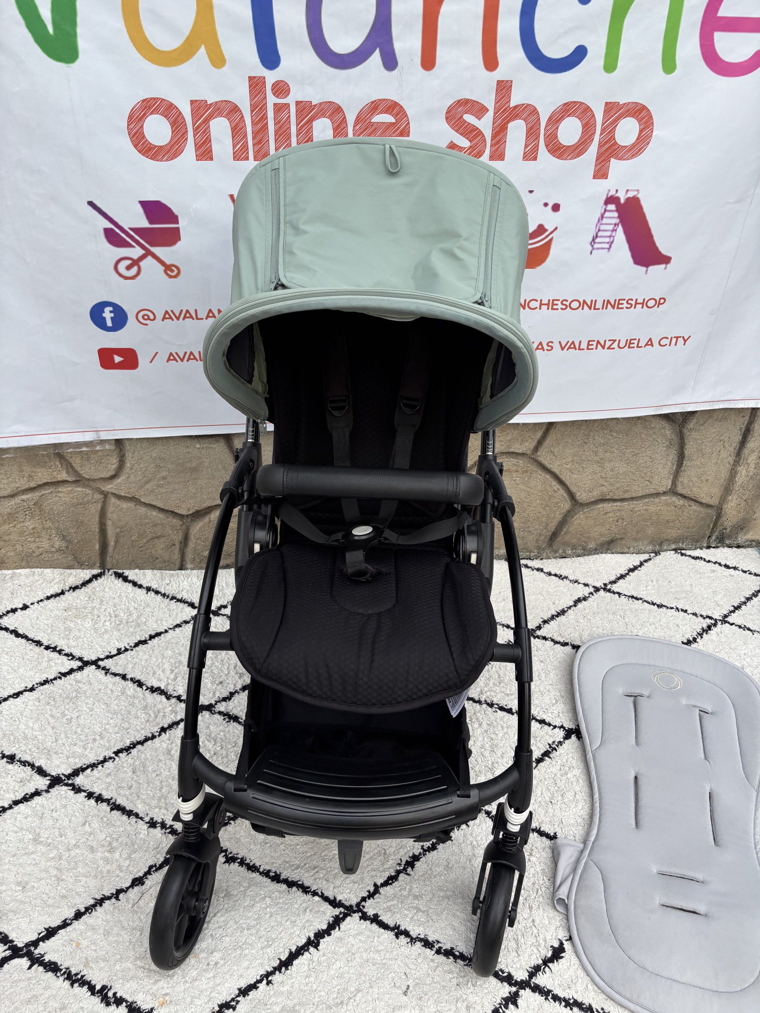 Bugaboo Bee 6 Luxury Stroller (Category: Strollers) located in Manila. Submitted by avalanchesonlineshopmainacount (Listing ID 1421236826, Image 3). Description: .