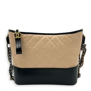 (Category: ) located in . Submitted by carousellluxury (Listing ID 1420448874, Image 1). Description: .