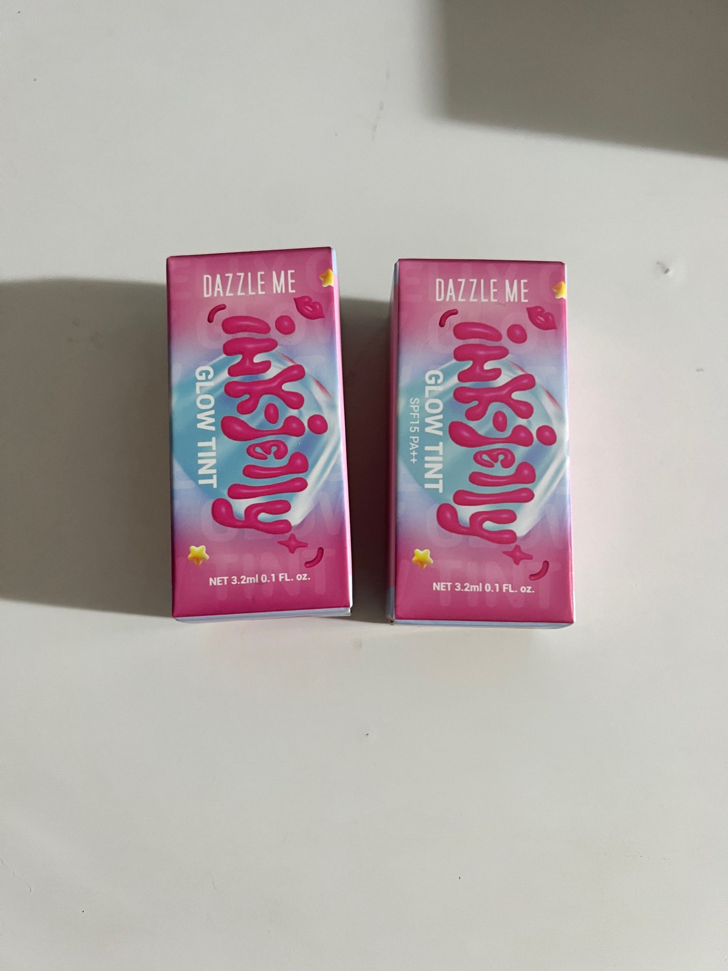 Dazzle Me Ink-Jelly Glow Tint (Category: Makeup) located in Manila. Submitted by hellotrish (Listing ID 1421274848, Image 1). Description: Shade: 105 Love-Ink, 122 Plan-Ink 📦Lalamove, J&T .