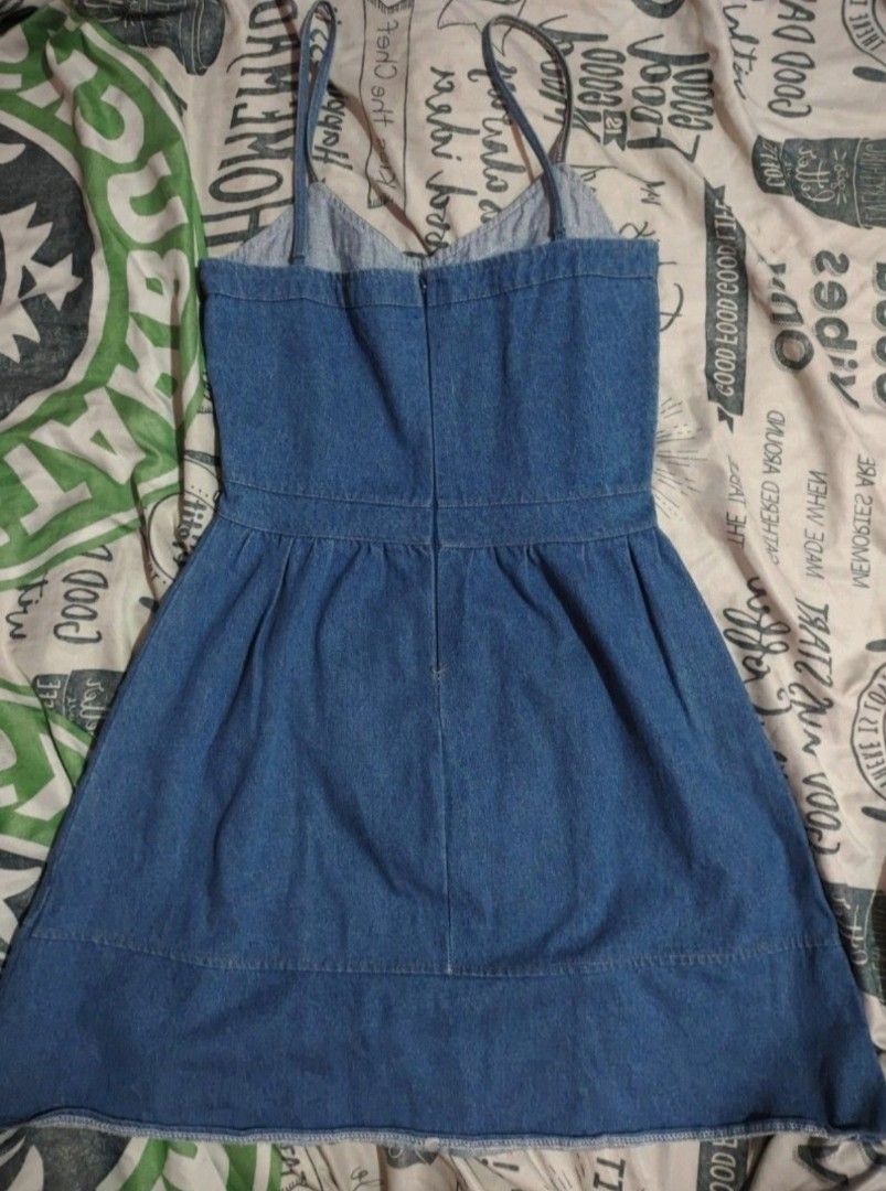 Denim Spaghetti Strap Dress (Category: Dresses) located in Quezon City. Submitted by decluttrph_ (Listing ID 1421157912, Image 2). Description: - Small to Medium - goods pa po - Fitted bodice - Back zipper closure.