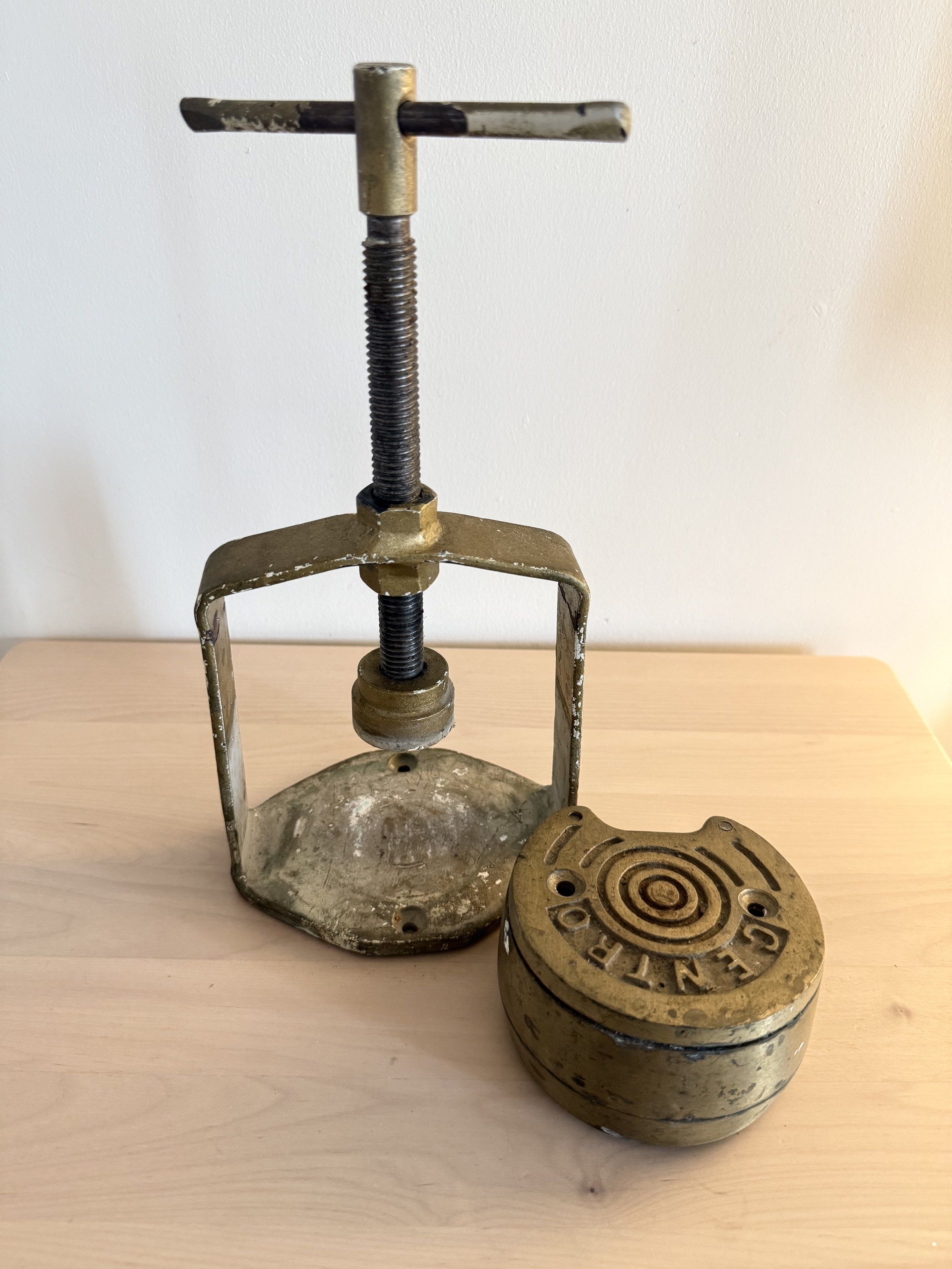 Dental Bantam Flask and Presser (Category: Looking For) located in Cavite. Submitted by mapski (Listing ID 1421169036, Image 2). Description: .