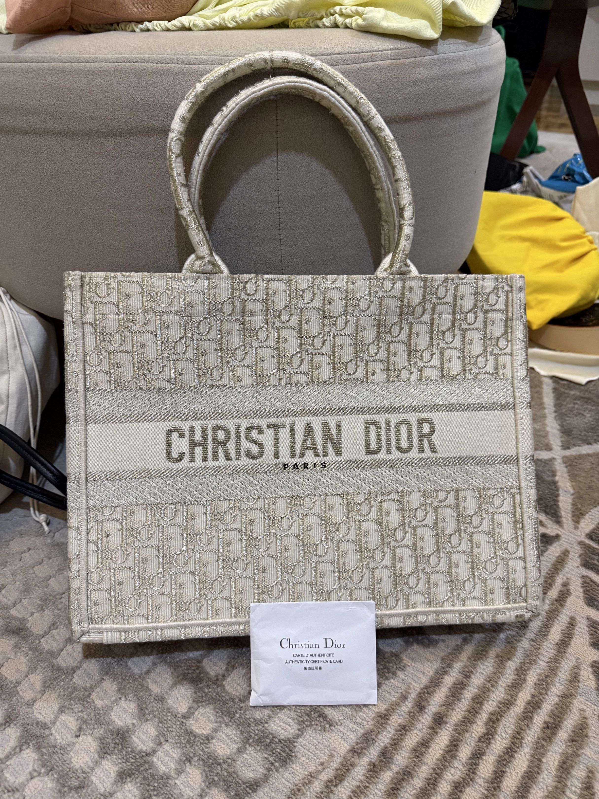 Dior Book Tote (Category: Tote Bags) located in Cebu City. Submitted by refabph (Listing ID 1421163726, Image 3). Description: Dior Book Tote - Features the iconic Dior Oblique canvas - Includes tags and card - Japan second hand/ preloved.