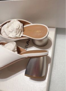 （分類：）位於 。 由 2222susu 提交（商品編號 1421190004，圖片 1）。簡介： 。
