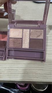 (Category: ) located in . Submitted by mint_yes (Listing ID 1421126738, Image 1). Description: .
