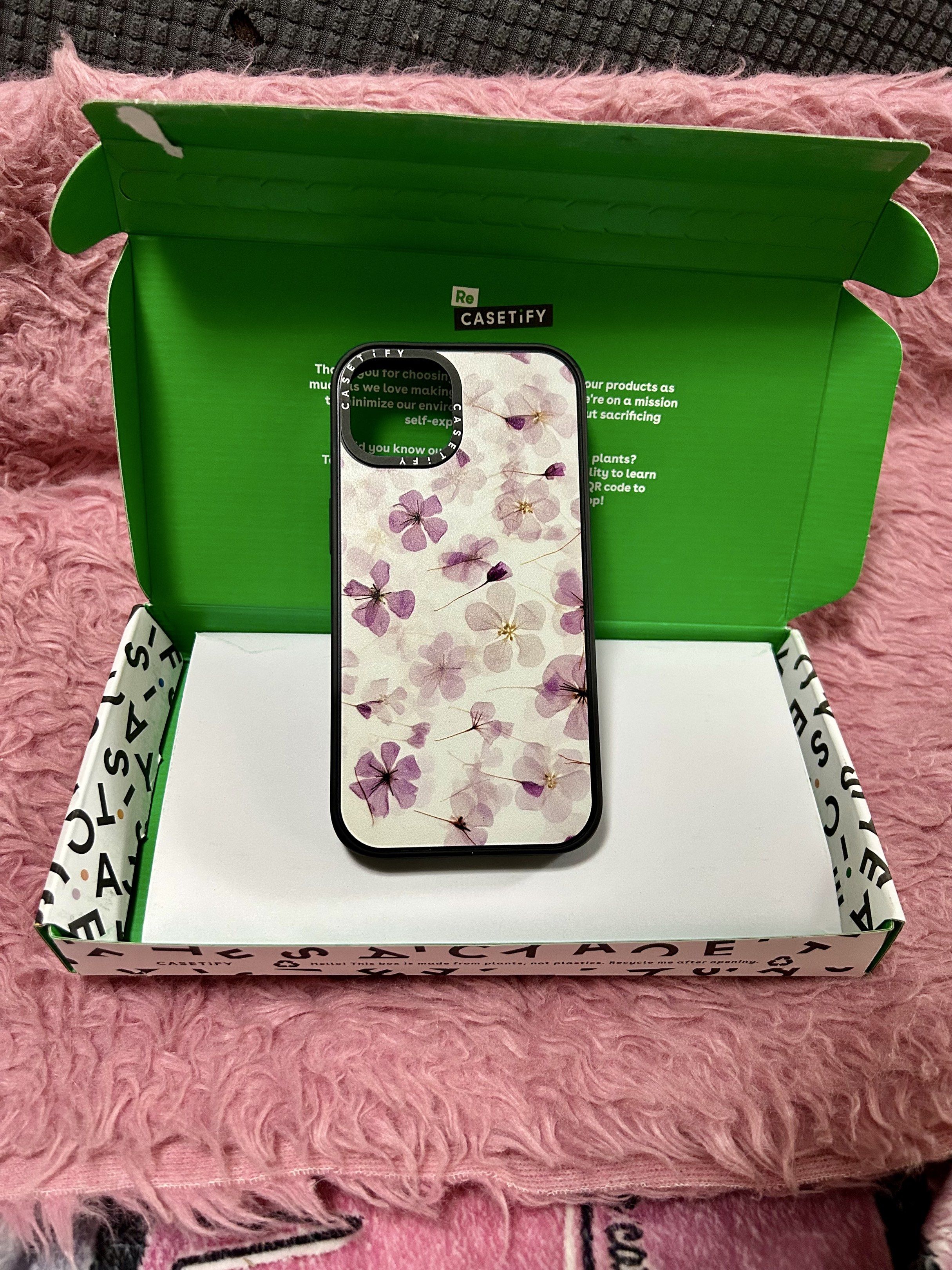 Flower Casetify iPhone 13/14 (Category: Cases & Sleeves) located in Makati City. Submitted by monicavazquez (Listing ID 1421167605, Image 2). Description: FS iPhone 14/15 Case Refrain from asking for phone cases for other units; these are all for my phone. I’m not a supplier, and I’m not doing preorders/pasabuy. brand, price are indicated on each photo, please read most of these are preloved, please manage your expectations rfs: decluttering 💸 m