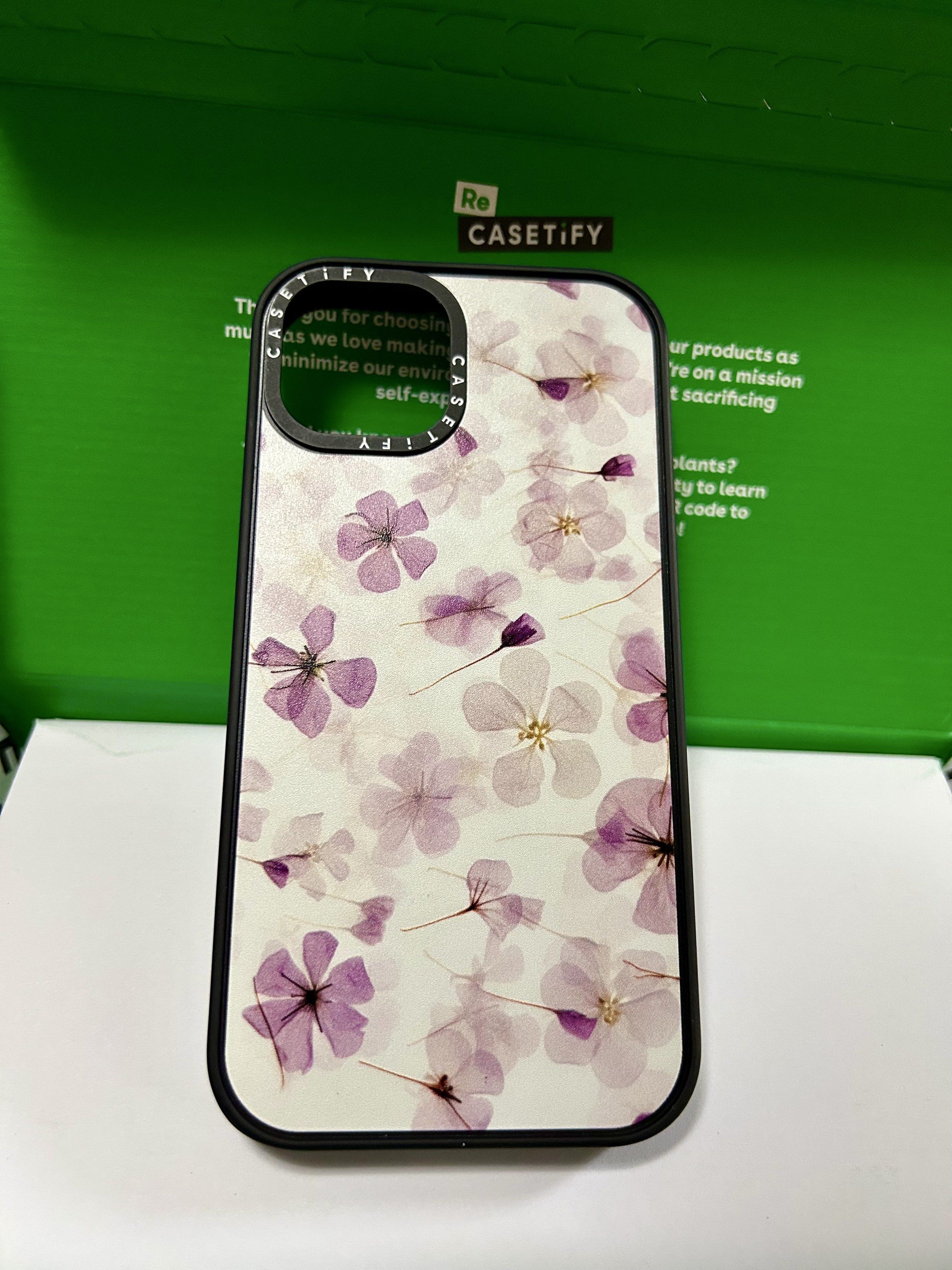 Flower Casetify iPhone 13/14 (Category: Cases & Sleeves) located in Makati City. Submitted by monicavazquez (Listing ID 1421167605, Image 3). Description: FS iPhone 14/15 Case Refrain from asking for phone cases for other units; these are all for my phone. I’m not a supplier, and I’m not doing preorders/pasabuy. brand, price are indicated on each photo, please read most of these are preloved, please manage your expectations rfs: decluttering 💸 m