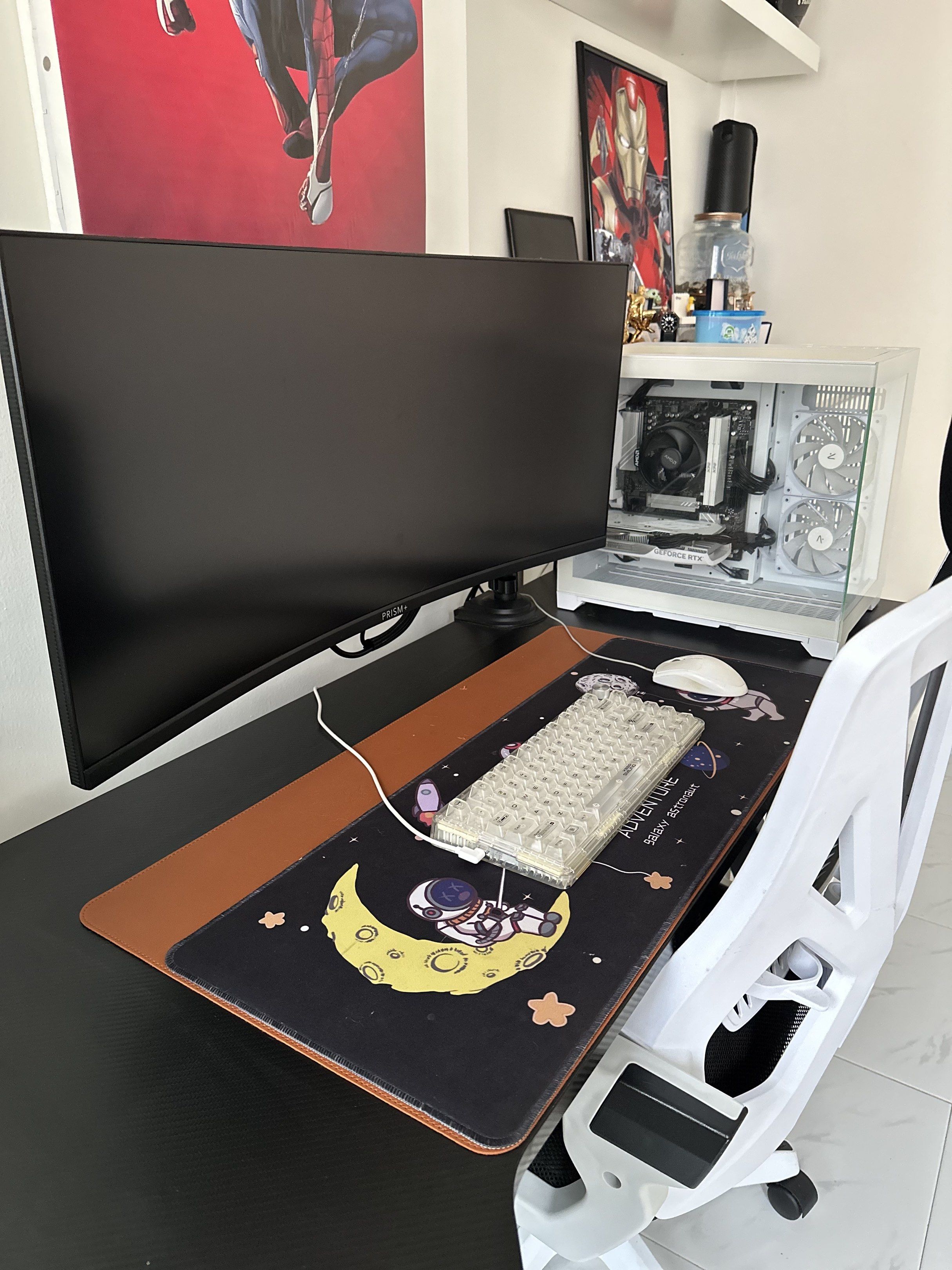 Gaming Setup - Monitor, PC, Keyboard, Mouse, Chair65605173945858111