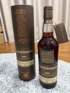 Glendronach Single Cask 20 Year Old, Pedro Ximénez Sherry Puncheon Cask, Cask #100, 2013, 52.1% whisky bottle