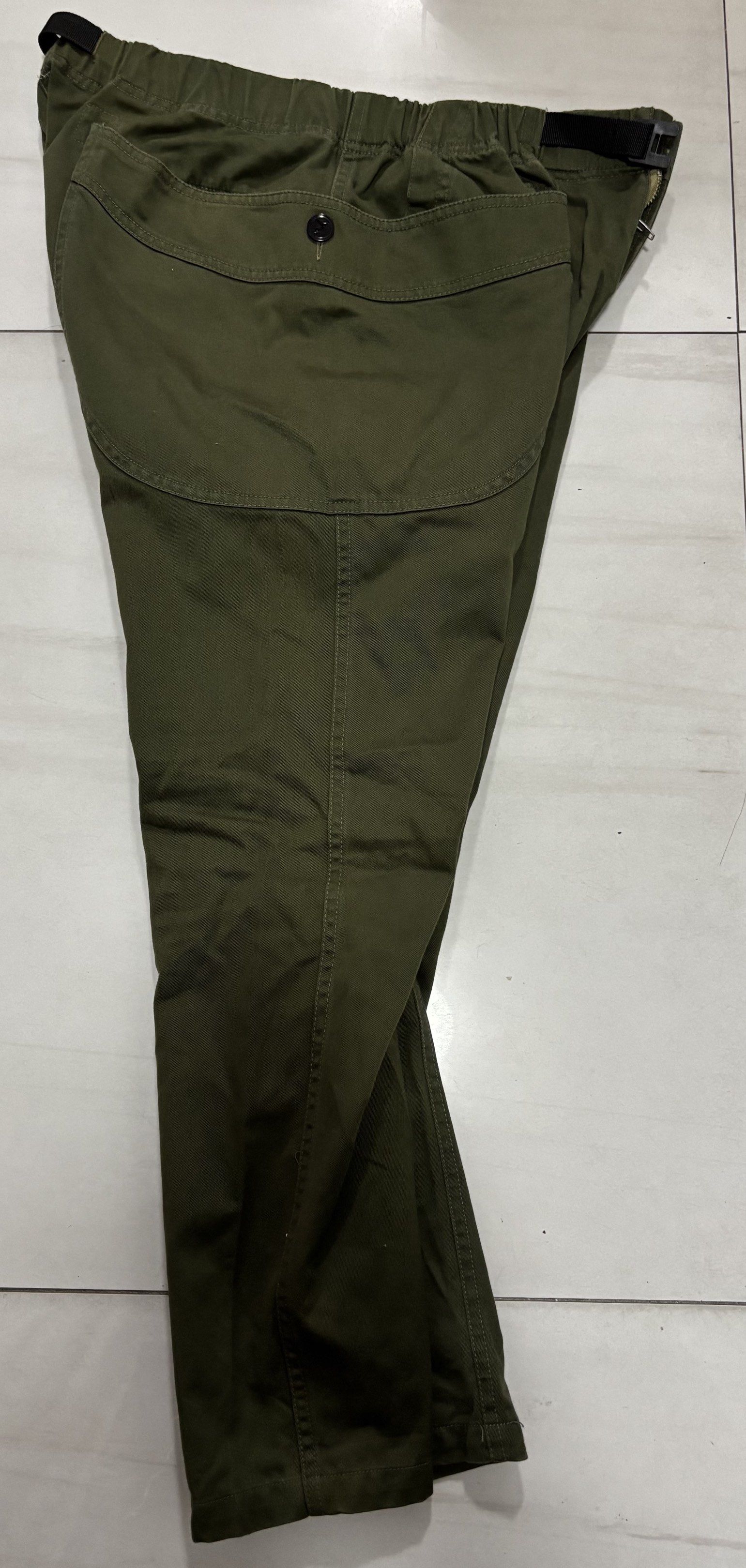 Go Slow Caravan Olive Green Pants Size 4 (Category: Trousers) located in Quezon City. Submitted by edether (Listing ID 1421276772, Image 3). Description: Like new condition Waist - 34-36in Length- 36in Opening- 7.5in Thigh - 11in Crotch - 13in If you see it posted, it’s available. Last price and details are posted. No reply means not interested. We are limited by the app on the number of replies we can make. Thank you for understanding. Location 