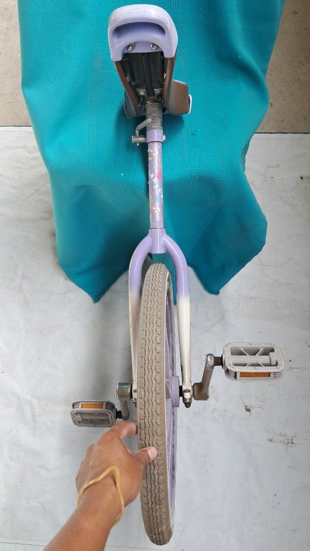 Japan Bridgestone Unicycle from Japan (Category: Bicycles) located in Bulacan. Submitted by amarijapansurplus (Listing ID 1421176705, Image 3). Description: Japan Bridgestone Unicycle from Japan 📌as is 📌Buy at ur own risk 📌What u see is what u get 📌First to pay basis 📌Auto pass sa COD iwas scam sa part ko 📌MOP: GCASH 📌MOD: Pick-up, Lalamove (motorcycle) or J&T/Flash Express 📌Loc. Panginay, Balagtas, Bulacan 🇯🇵AMARI Japan Surplus🇯🇵.