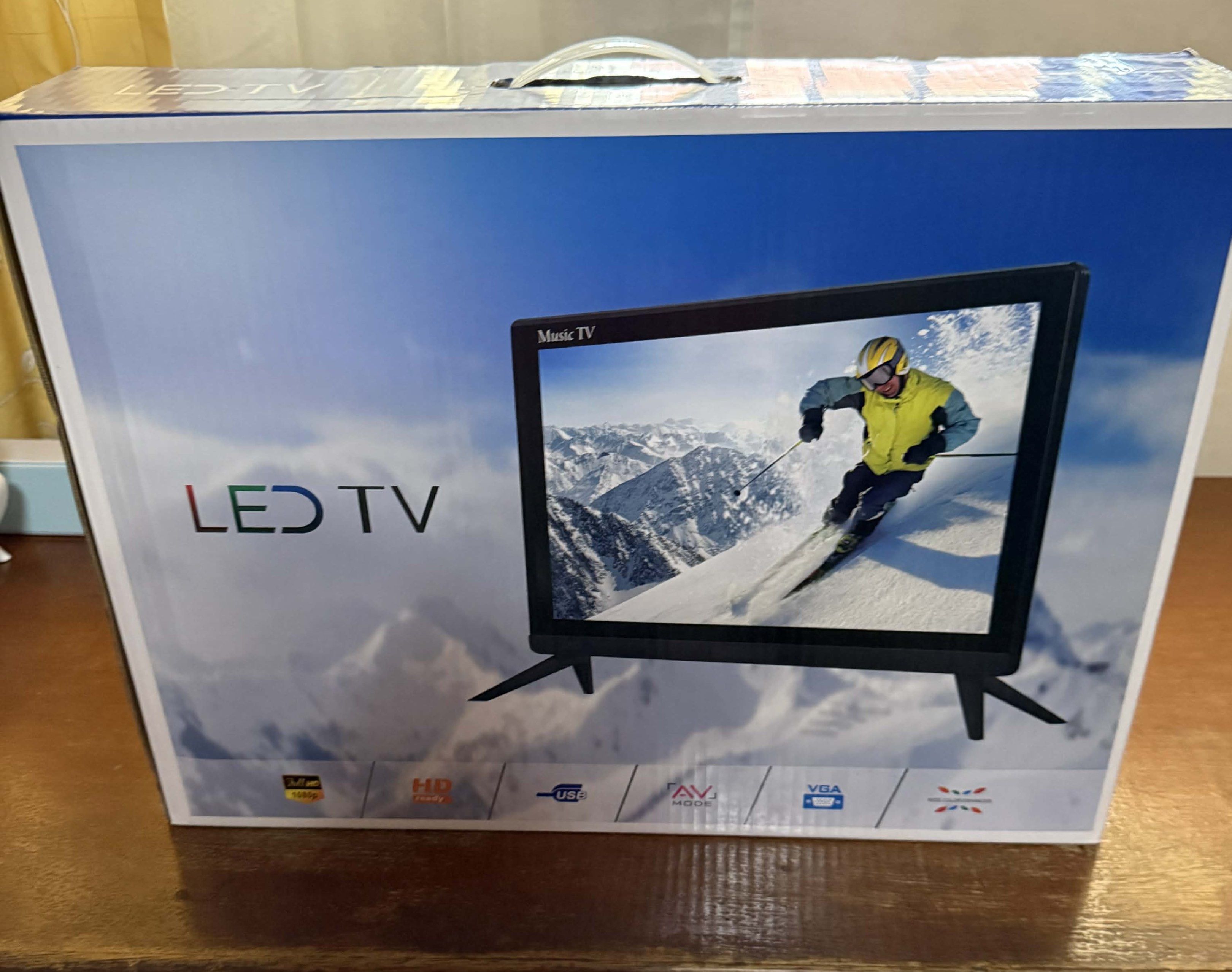 LED HDTV 19 inch TV (Category: TV) located in Imus. Submitted by silentfire-353921 (Listing ID 1421224903, Image 2). Description: - 19-inch LED HDTV - Full HD 1080p resolution - HD Ready - USB Input - AV Mode - VGA Input - Made in China - Box Dimensions: 525x102x390mm.