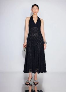 (Category: ) located in . Submitted by dorocloset (Listing ID 1421221532, Image 1). Description: .