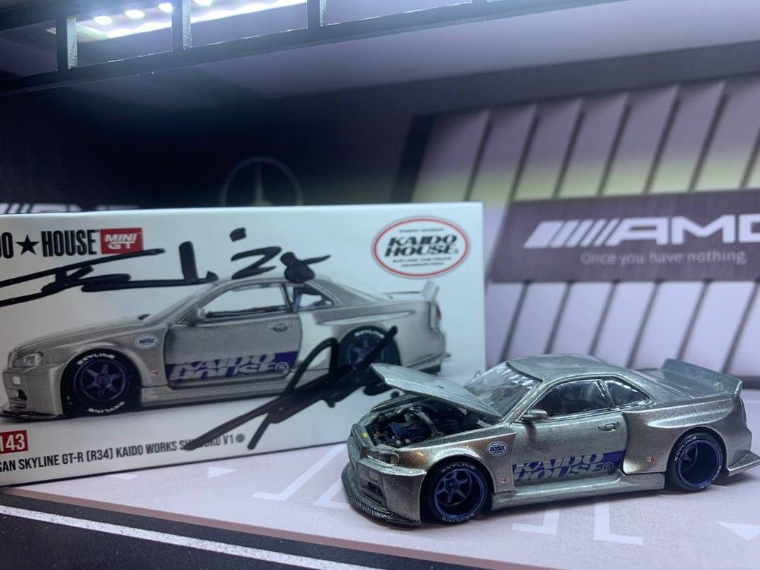 Mini GT Chase Nissan Skyline GT-R (R34) Kaido Works Silver, Hobbies ...