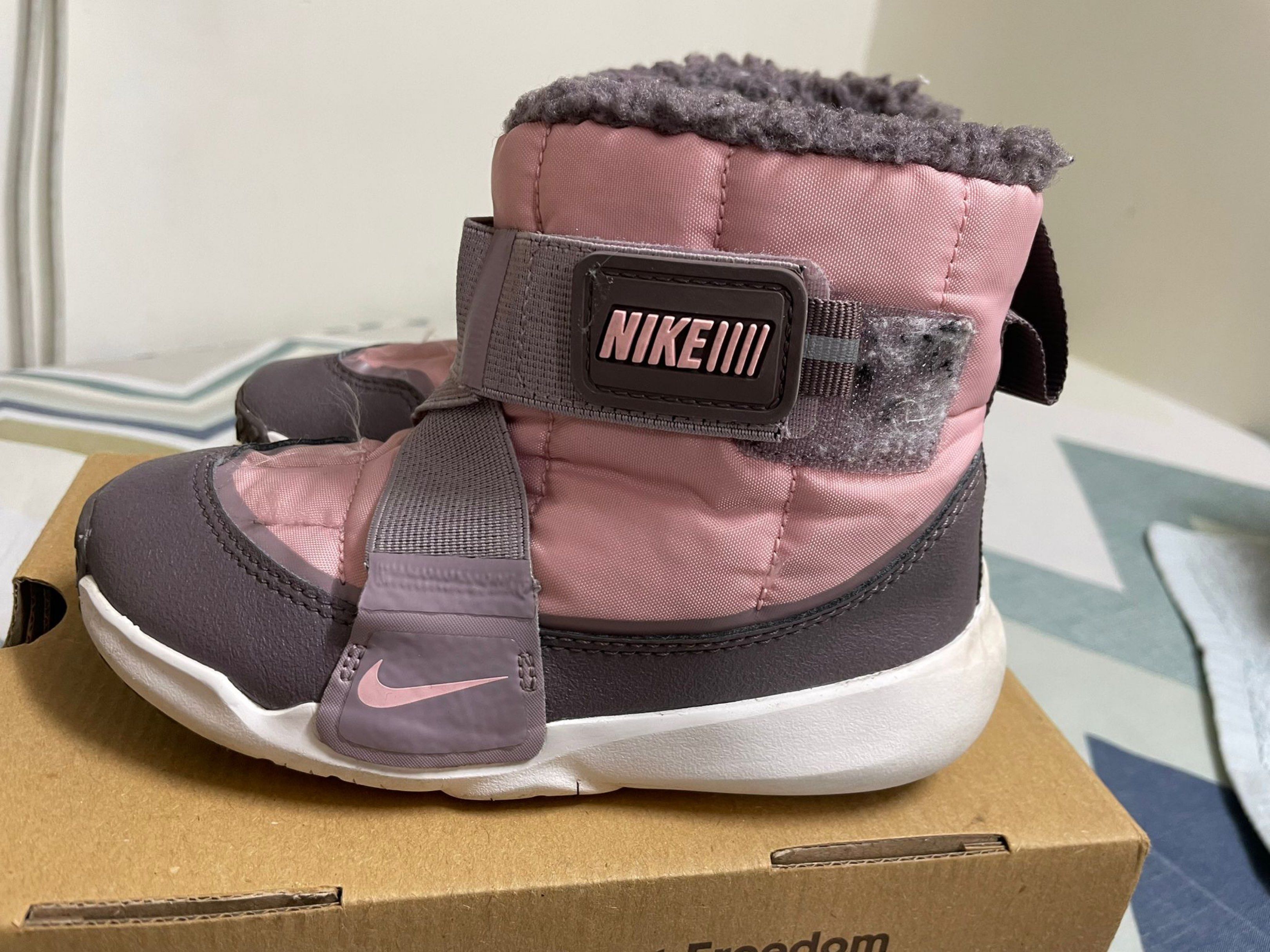 nike baby snow boots