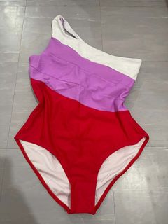 (Category: ) located in . Submitted by swimmies (Listing ID 1421289035, Image 1). Description: .