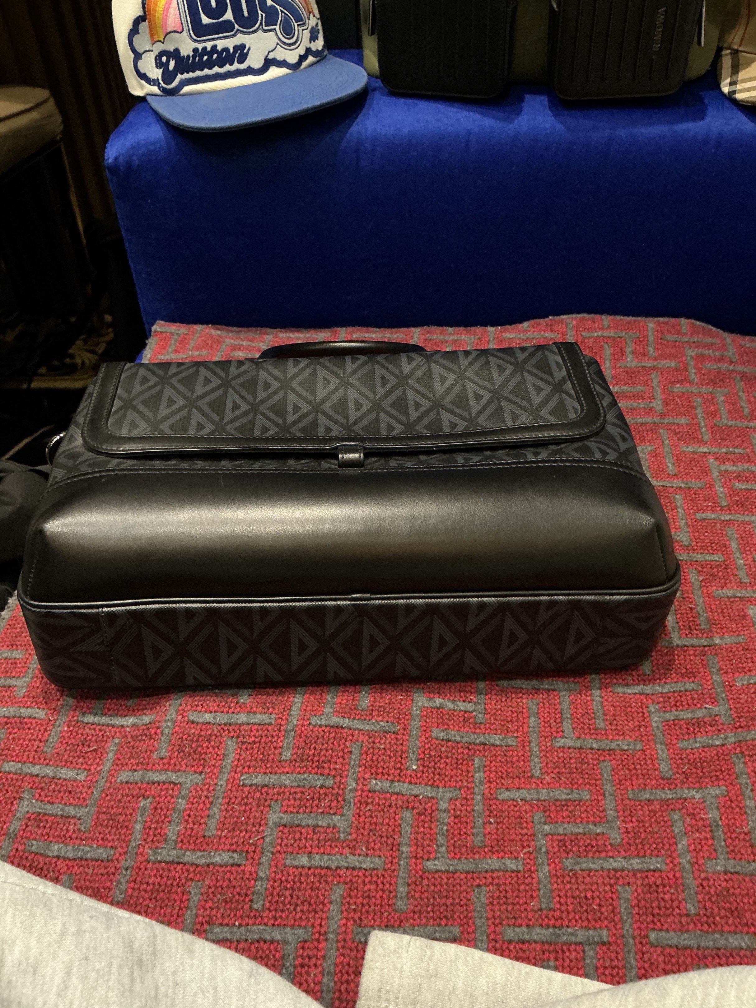 Original Dior Oblique Briefcase (Category: Luxury Bags & Wallets) located in Mandaluyong City. Submitted by norbert29 (Listing ID 1421248113, Image 3). Description: - Authentic Dior briefcase - Iconic Oblique pattern - Top handle - Spacious interior - Front pocket - Zip closure - Dior logo visible - Durable material - Ideal for documents and essentials Original Price Php 250,000 “You are defined by your bag. You are your bag.” Rest assured that t