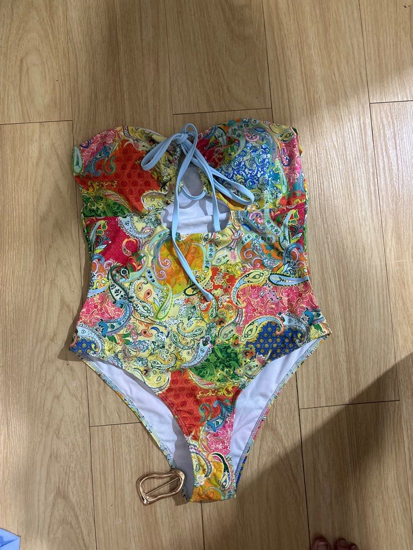 One-Piece Swimsuit with Cover up (Category: Bikinis & Swimsuits) located in Antipolo. Submitted by yyyyssss26 (Listing ID 1421200169, Image 2). Description: Shein Swimsuit Brandnew Bought for 400+ Sinukat lang .