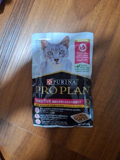 (Category: ) located in . Submitted by catpawsnears (Listing ID 1421271025, Image 1). Description: .