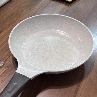 （分類：）位於 。 由 hching15 提交（商品編號 1421129873，圖片 1）。簡介： 。