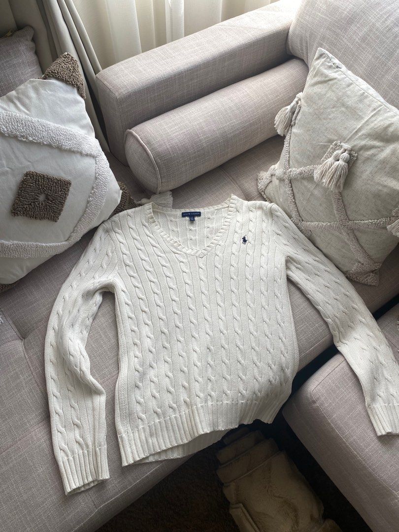 Ralph Lauren White Cable Knit V-Neck Sweater (Category: Coats, Jackets and Outerwear) located in Lubao. Submitted by bbyfleece (Listing ID 1421232299, Image 3). Description: Ralph Lauren White Cable Knit V-neck Sweater L on tag loose stitching of size tag 18 W 23 L .