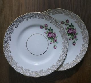(Category: ) located in . Submitted by vintagechina10 (Listing ID 1421138475, Image 1). Description: .